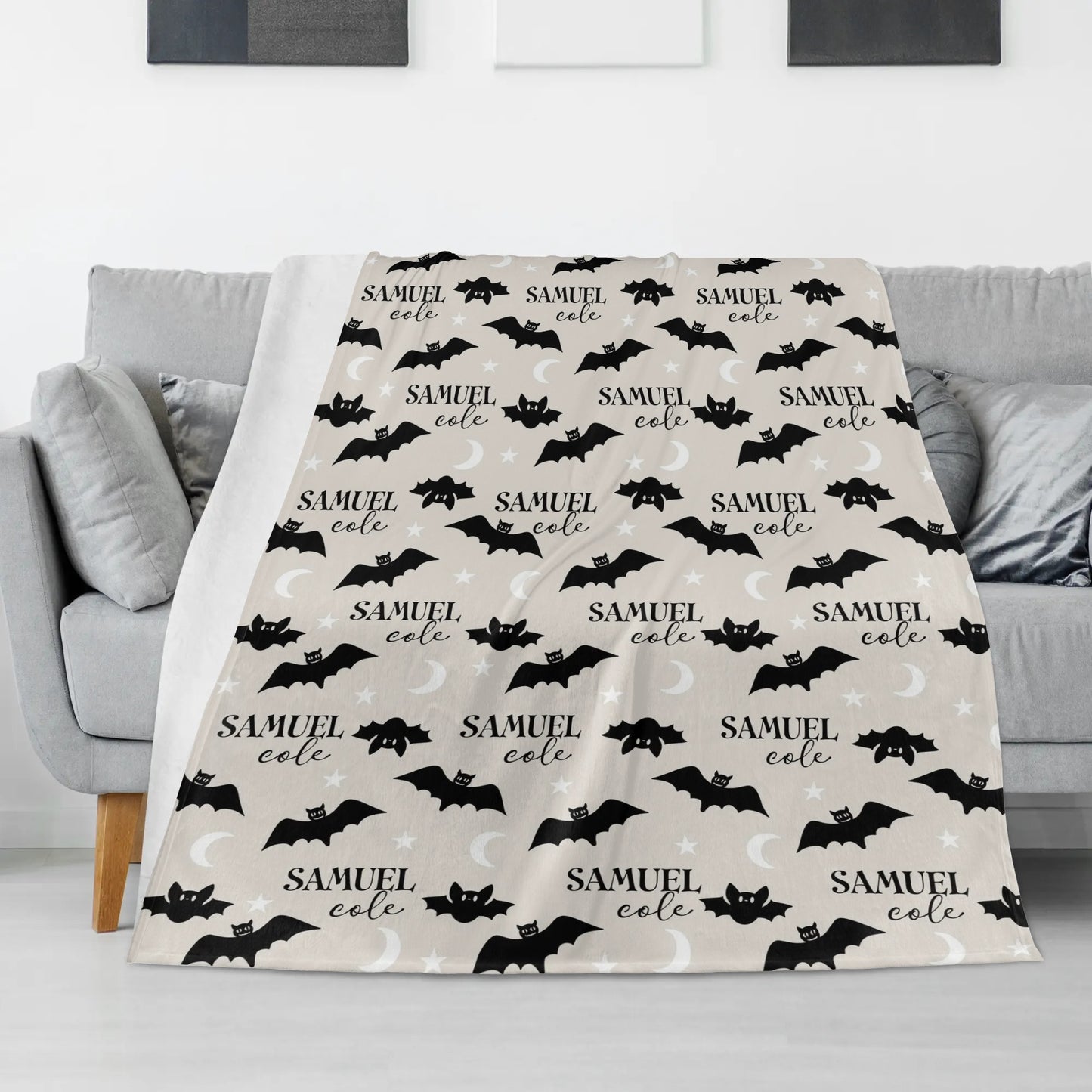 Personalized Cartoon Bats Name Blankets - Gift for Kids